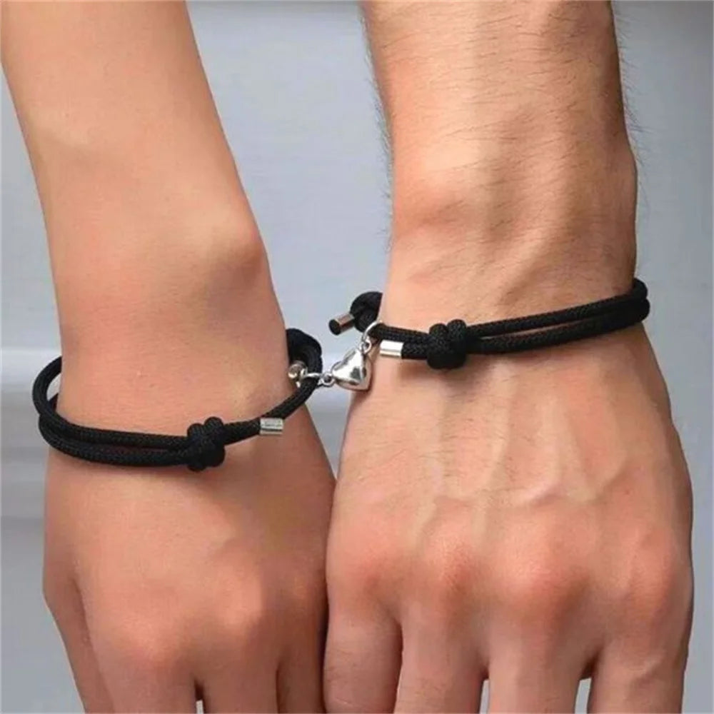 2pcs/Set Rope Braided Bracelet Trendy Alloy Magnet Attachment Couple Bracelet Simple Love Heart Black And White Bracelet Jewelry